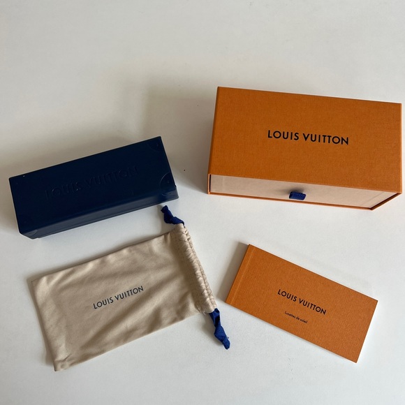 Louis Vuitton LA BOUM Canvas Sunglasses - Picture 13 of 13